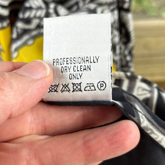 Yoana Baraschi Women's Faux Wrap Mini Dress Floral Colorblock Size 2 - Picture 8 of 8